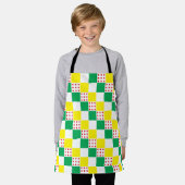Geel, groen, wit, rode stipvierkanten schort (Gedragen)