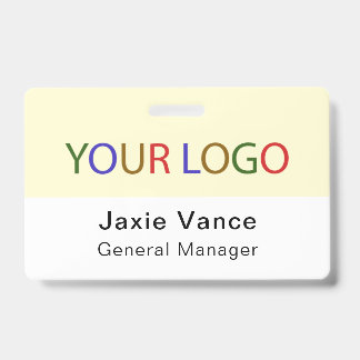 Geel hard plastic op maat  met metalen clip badge