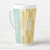Geel modern abstract patroon, gepersonaliseerd ges latte mok (Linkerhoek)