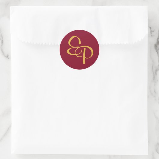 Geel op Burgundy Script Monogram Envelope Seal Ronde Sticker (Tas)