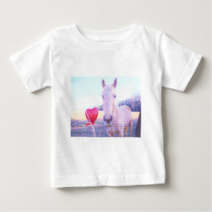 Geel paard en rood hart