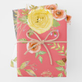 Geel roze grijs bloemen waterverf rustiek elegant inpakpapier vel (In situ)