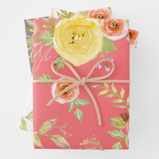 Geel roze grijs bloemen waterverf rustiek elegant inpakpapier vel (In situ)