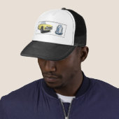 Geel TR4 Trucker Pet (In situ)