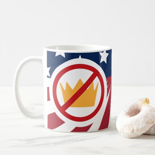 GEEN KONINGEN! anti-Trump vlag Koffiemok (Met donut)