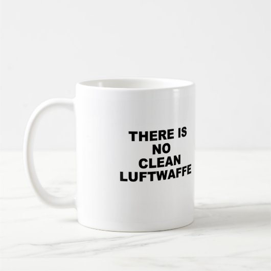 Geen schone Mok Luftwaffe (Links)