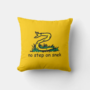 Geen stap op snek memes Gadsden parodie SnekRight Kussen