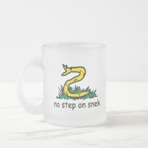 Geen stap op snek memes Gadsden parodie SnekRight Matglas Koffiemok