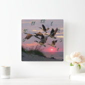 GEESE OVER DE DUNES VIERKANTE KLOK (Huis)