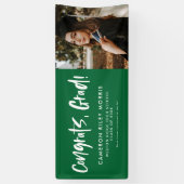 Gefeliciteerd afstudeerder modern groen afstuderen spandoek (Verticaal)