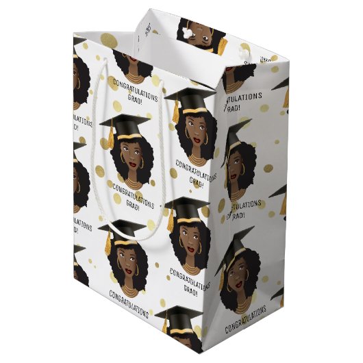 Gefeliciteerd Afstudeerder! Zwarte vrouw met stuik Medium Cadeauzakje (Achterkant Gekanteld)