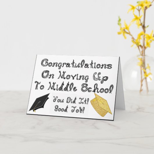 Gefeliciteerd met Moving Up Middle School Afstuder Kaart (Gele Bloem)