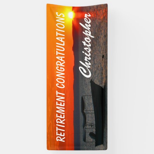 Gefeliciteerd met pensionering Vist Boat op zonson Spandoek (Verticaal)