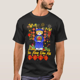 Gefeliciteerd Nieuw Jaar Lente Quy Mao 2023 Kat in T-shirt