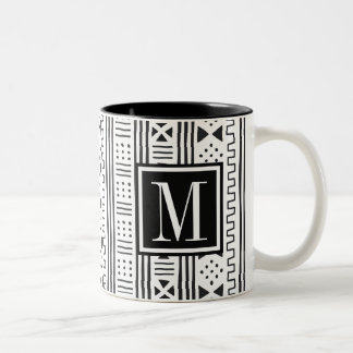 Geïnspireerd monogram voor afdrukken tweekleurige koffiemok