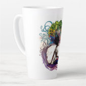 Geïnspireerde vrouw gemaakt in latte Mok (Linkerhoek)