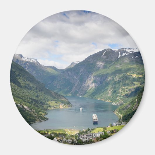 Geirangerfjord uitzicht in Noorwegen ronde magneet (Voorkant)
