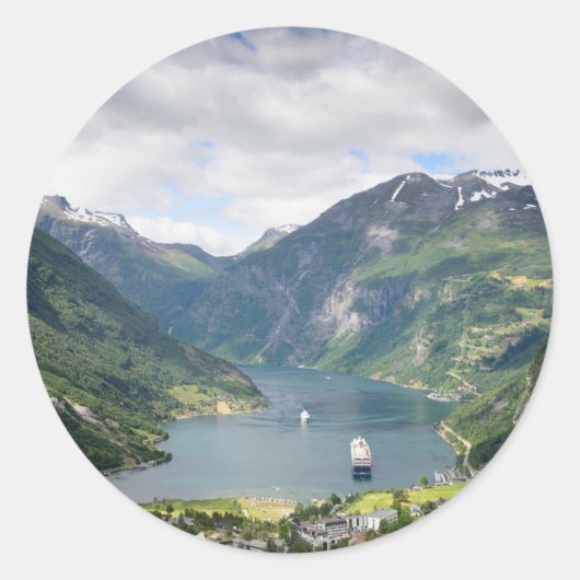 Geirangerfjord vue en Norvège autocollant rond (Devant)