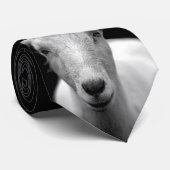 Geitenvlees Stropdas (Opgerold)