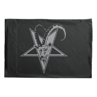 Geitje in een Pentagram Kussensloop