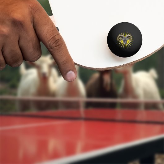 Geitje van groot belang pingpongballen