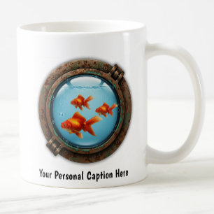 Gekke goudvis in een patrijspoort koffiemok