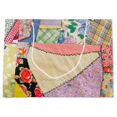 Gekke patchwork quilt met zigzag stiksels groot cadeauzakje (Voorkant)