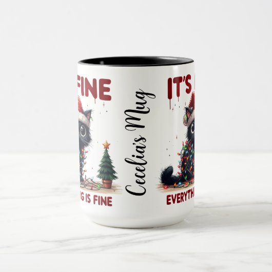 Gekke zwarte kat in kerstverlichting mok (Midden)