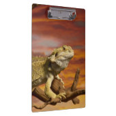 Gekleurde draak (Pogona Vitticeps) op een tak, Klembord (Rechts)