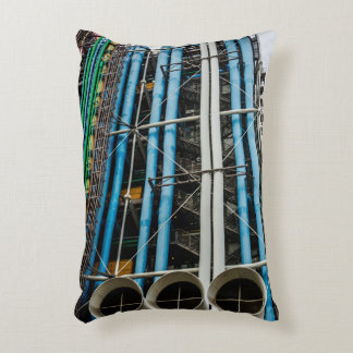gekleurde pijpleidingen op de voorzijde van een ge decoratief kussen