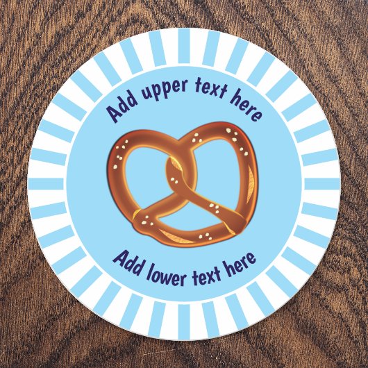 Geknoopt Pretzel Brood op Blauw & Wit - eigen teks Ronde Sticker