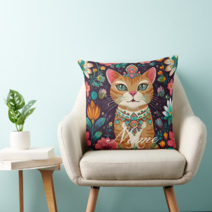 gekroonde met juwelen versierde kat kussen