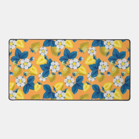 Gele aardbeien op sinaasappel bureaumat (Voorkant)