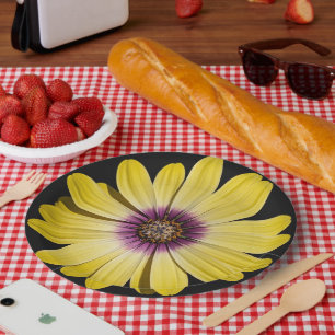 Gele Afrikaanse margriet op zwarte bloemen Papieren Bordje