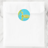 Gele Baby gans met lichtblauw water Ronde Sticker (Tas)