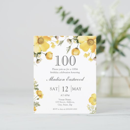 Gele Bloemen 100e Verjaardag Budget Uitnodiging (Staand voorkant)