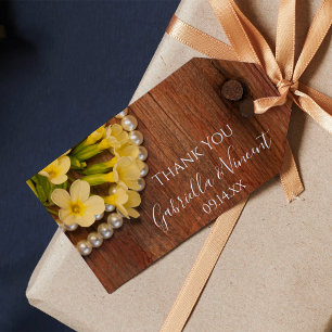 Gele bloemen en Labels van de Barn Wood Cadeaulabel