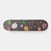 Gele bloemen en witte rozen 26 skateboard (Horizontaal)