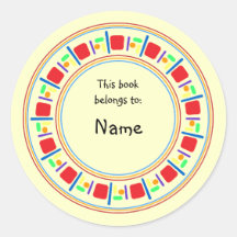 Gele boekenplaat met kleurrijke rand