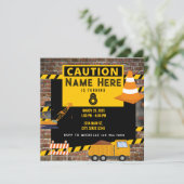 Gele Bouw Dump Truck Dirt Verjaardag Kaart (Staand voorkant)