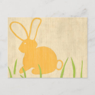 Gele Bunny en groene gras door Chariklia Zarris Briefkaart