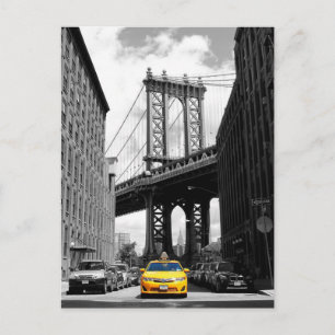 Gele cabine nabij Manhattan Bridge, New York City Briefkaart