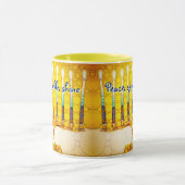 Gele Chanoeka Menorah Peace Sparkle Shine Script Mok (Midden)