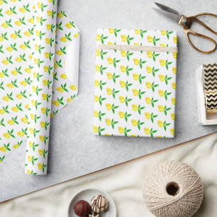 Gele citroenen groene bladeren witte achtergrond cadeaupapier