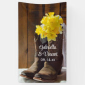 Gele Daffodils en Cowboy Boots Westerne bruiloft Spandoek (Verticaal)