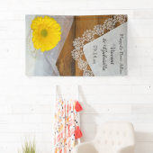Gele Daisy, Kant en Schuur Houten Land Bruiloft Spandoek (Insitu)