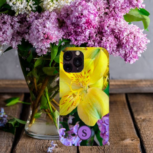 Gele Daylilies & Paarse Lila Bloemen Case-Mate iPhone Case