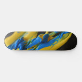 Gele en blauwe verf op zwart skateboard (Horizontaal)