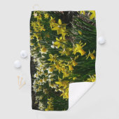 Gele en witte deffodils Spring Flowers Golfhanddoek (Insitu)