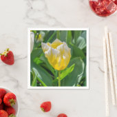 Gele en witte tulp servetten (Insitu)